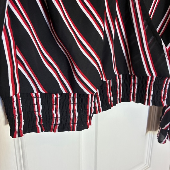 Divided by H&M Black Red White Striped Wrap Blouse Size US2 / EUR 34 - Picture 3 of 7